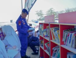 Kakorbinmas Apresiasi Perpustakaan Apung Polres Batang untuk Meningkatkan Minat Baca