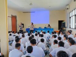 Ajak Bijak Bermedsos & Hindari Narkoba, Polwan Polres Rembang Gelar Police Go To School