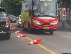 Kata Dishub Soal Traffic Cone di Kota Semarang Meleyot Bukan Karena Panas