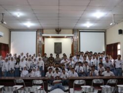 Hari Jadi Polwan Ke-75, Polwan Polrestabes Semarang Goes To SMA 2 Semarang