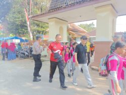 Semangat HUT RI Ke 78, Bhabinkamtibmas  Mengamanan  Jalan Santai