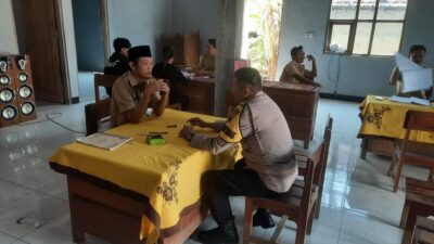 Bhabinkamtibmas Desa Gempolsari: Dialogis Kamtibmas dari Rumah ke Rumah