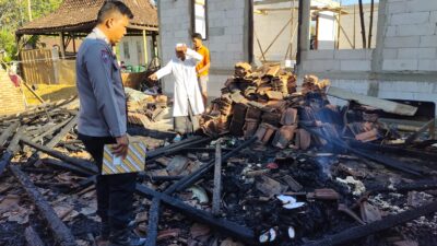 Kebakaran Rumah  di Desa Brati Kayen, Polisi : Diduga dari korsleting Listrik dan Membakar Kasur