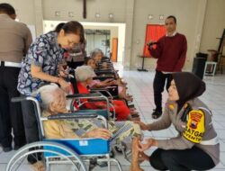 Laksanakan Bakti Sosial, Sat Lantas Polres Sukoharjo Peringati HUT ke-68 Lalu Lintas