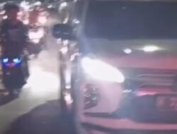 Geger Video Pengemudi Pajero Acungkan Pistol ke Pemotor di Semarang