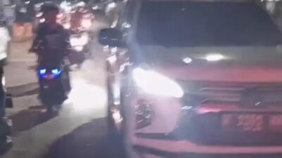 Viral Video Pengemudi Pajero Acungkan Pistol ke Pemotor di Semarang