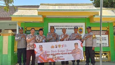 Bhakti Sosial Polsek Sukolilo: Polri Peduli Budaya Literasi di Pelosok Nusantara
