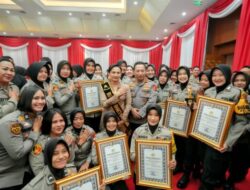 Prestasi Membanggakan, 2 Personel Polwan Polda Kalteng Raih Penghargaan Kapolri