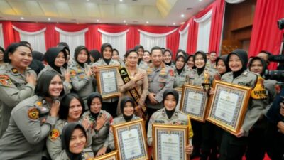 Prestasi Membanggakan, 2 Personel Polwan Polda Kalteng Raih Penghargaan Kapolri