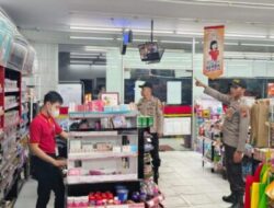 Sambangi Alafamart 24 Jam, Polsek Kragan Antisipasi Perampokan Di Jam Rawan