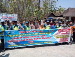 Sejumlah Desa Terdampak Kekeringan, Polsek Mojolaban Droping Air Bersih
