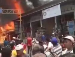 Kebakaran di Pasar Limpung Batang, 5 Kios Hangus