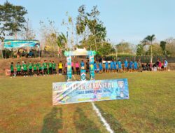 Amankan Turnamen Sepakbola, Polri dan TNI di Nguter Sukoharjo Bersinergi