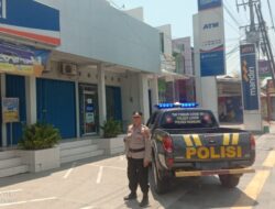 Monitoring Perbankan, Patroli Polsek Lasem Antisipasi Kejahatan di Hari Libur