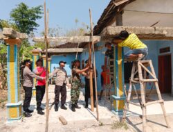 Perbaikan Rumah Warga di Nguter Sukoharjo, TNI dan Polri Bersinergi