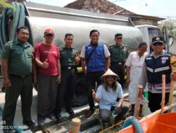 Alumni SMADA Angkatan 94 dan Karang Taruna Sukoharjo Margorejo Salurkan Air Bersih di Pati