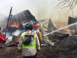 Gudang Penyimpanan Kayu di Rembang Terbakar Diduga Akibat Bakar Sampah Sembarangan