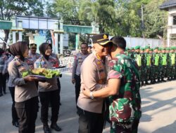 Dirgahayu TNI ke-78, Kapolresta Pati Berikan Kejutan Dandim 0718