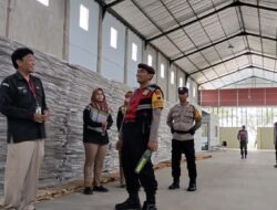 Perketat Keamanan di Gudang KPU Polres Batang Terjunkan Personel
