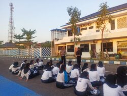 Patroli Keamanan Sekolah: Siswa-siswi SMAN 2 Pati Diberikan Pelatihan oleh Satlantas Polresta Pati