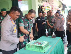 Jalin Sinergi di HUT TNI ke-78, Kapolres Sukoharjo Beri Surprise Dandim 0726/Sukoharjo