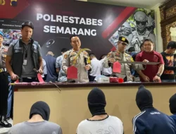 Puluhan Pelajar Bawa Berbagai Sajam Ditangkap saat Akan Tawuran di Semarang