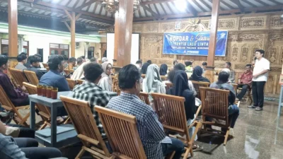Satlantas Polres Sukoharjo Sosialisasikan Tertib Lalu Lintas kepada Masyarakat Karangwuni