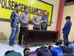 Bawa Sajam Hendak Tawuran, 12 Anggota Geng Ruwet Dibekuk di Semarang