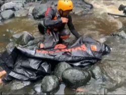 Tim SAR Evakuasi Jasad Pencari Kayu di Humbahas yang Hanyut di Sungai Aek Silang