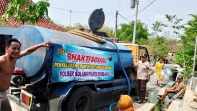 Desa Pranti Sulang Terima  Bantuan Air Bersih dari Polsek Sulang Rembang