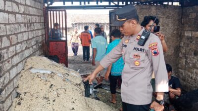 Kebakaran Dapur Produksi Krapyak di Wedarijaksa, Polisi : Kerugian ditaksir Rp. 100 Juta