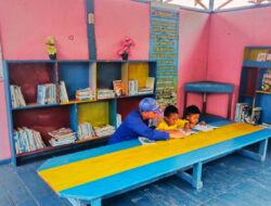 Pondok Baca Milik Ditpolairud Masih  Jadi Tempat Favorit Anak Anak  Batanjung Dalam Belajar
