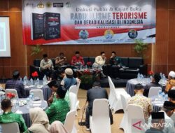 Kompolnas Bedah Buku Radikalisme Terorisme dan Deradikalisasi di Indonesia