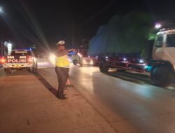Satlantas Polresta Pati Siaga di Jalur Pantura Juwana-Batangan, Cegah Kemacetan Akibat Perbaikan Jalan