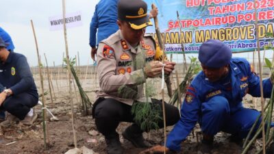Upaya Pelestarian Ekosistem: Polairud Polri Laksanakan Penanaman Mangrove di Kabupaten Pati