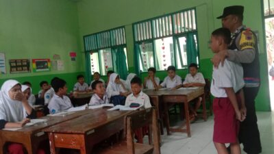 Maraknya Tindakan Bullying di Pelajar, Bhabinkamtibmas Polsek Pati Berikan Edukasi Cegah Bullying di SDN Tambaharjo 01