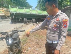 Gegara Rem Blong, Truk Gandeng Tabrak Pedagang Asongan-Pemotor di Gringsing Batang