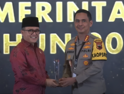 Kapolrestabes Semarang Mendapat Penghargaan Dari Menteri PanRB, Atas Inovasinya Aplikasi LIBAS