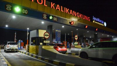 H-2 Perayaan Natal, Arus Lalu Lintas di GT Kalikangkung Ramai Lancar