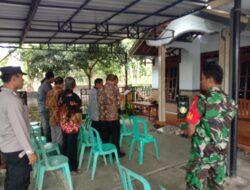 TNI-Polri Dari Polsek & Koramil Bulu Amankan Perayaan Misa Natal di Wilayahnya