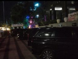 Ini Sosok Perusak Mobil di Gedung Pandanaran Semarang, Rekaman CCTV: Wanita Berpakaian Serba Merah