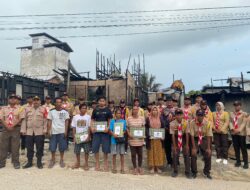 Satbinmas Polres Lamandau Serahkan Bantuan Hasil Galang Dana ke Korban Kebakaran