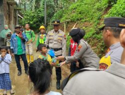 Terdampak Tanah Gerak, Warga Jembangan Terima Trauma Healing dari Polres Banjarnegara