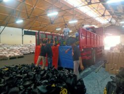 Sebar 2.500 Paket Sembako ke Jateng, Kaops NCS Polri: Jaga Persatuan Selama Pemilu 2024