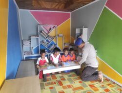 Fasilitasi Belajar, Mako Perwakilan Pegatan Dikunjungi anak-anak Pesisir Pegatan