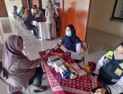 Bakti Kesehatan, Dokkes Polres Sukoharjo Kunjungi Desa Puhgogor Bendosari