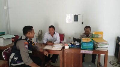 Bhabinkamtibmas Desa Serutsadang Rutin Lakukan Patroli Dialogis Door to Door