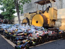 Kapolresta Pati Ungkap Hasil Operasi: 14.350 Botol Miras Disita dan Dimusnahkan