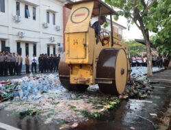 Pemusnahan 14.350 Botol Miras: Langkah Tegas Polresta Pati untuk Kamtibmas