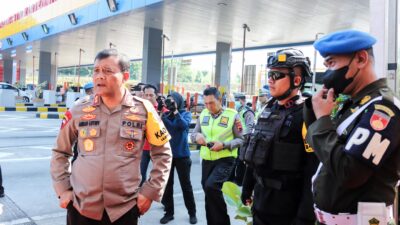 Kapolda Jateng Cek Kesipan Sarana dan Prasarana Pos Terpadu Tol Kalikangkung